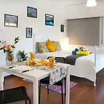 Poseidon Boutique 2 Apartment *