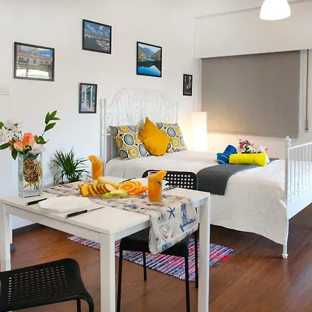 Poseidon Boutique 2 Apartment *